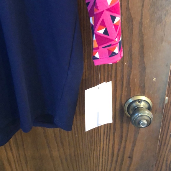 Lularoe Randy tee - Picture 2 of 4